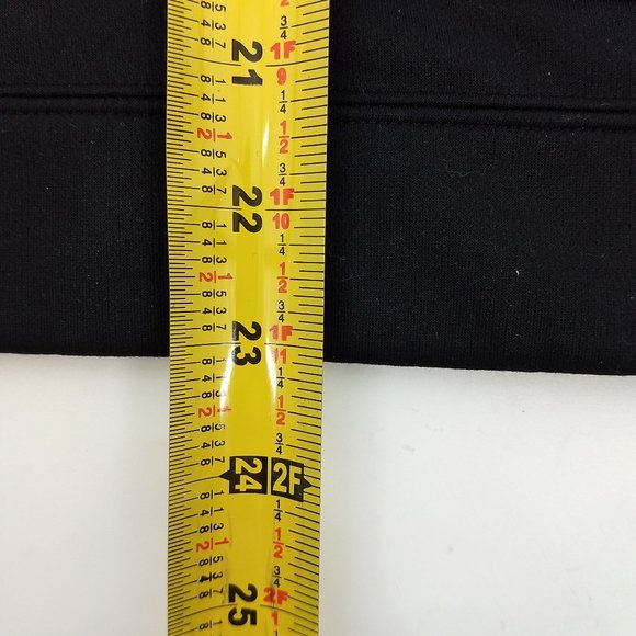 Under Armour Women’s Black Size M pink Raised Logo - Picture 6 of 7